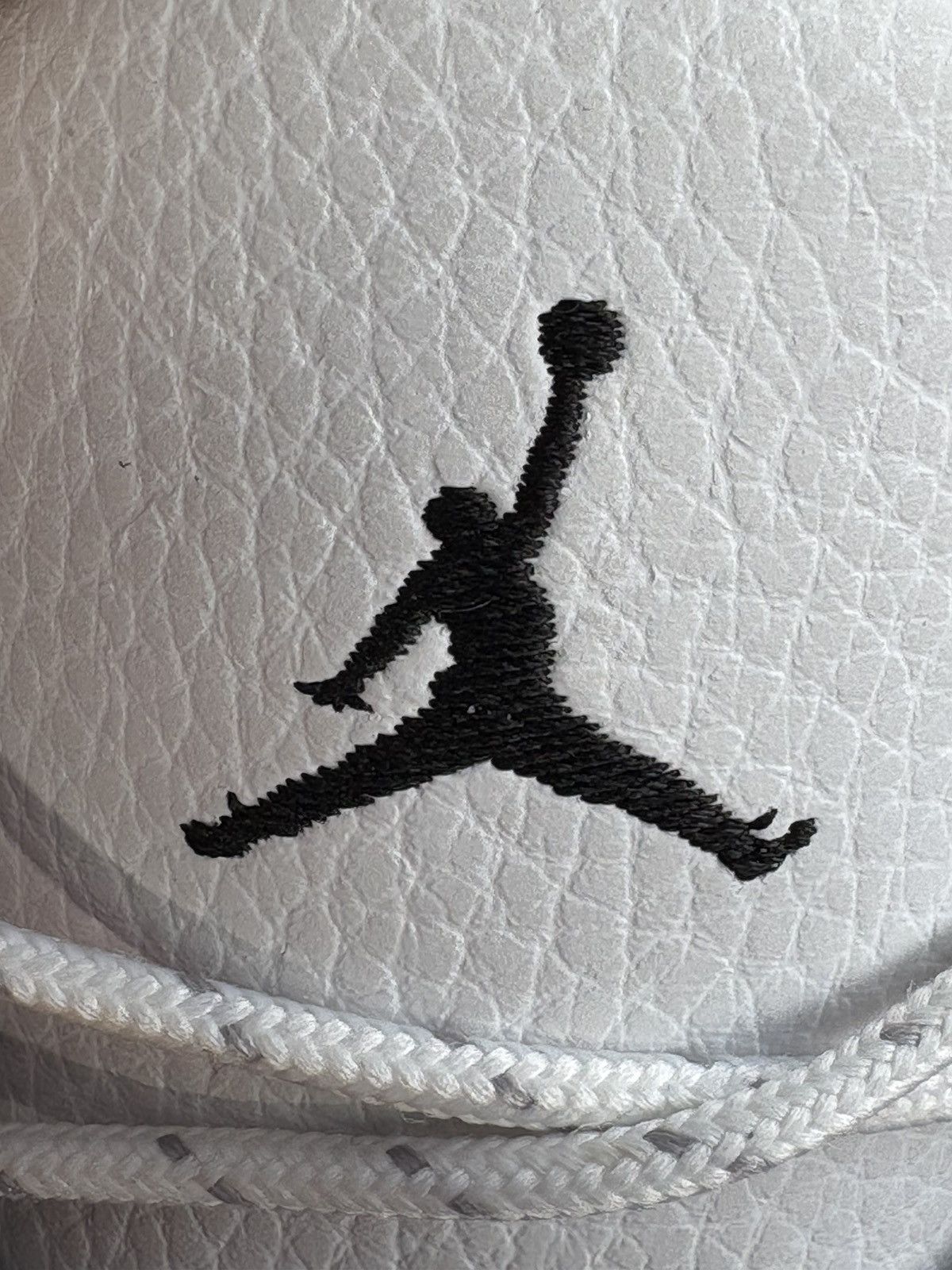 Jordan Brand Air Jordan 13 Retro “Atmosphere Grey” **PRE-OWNED** REP. BOX Size US 12 / EU 45 - 6 Thumbnail