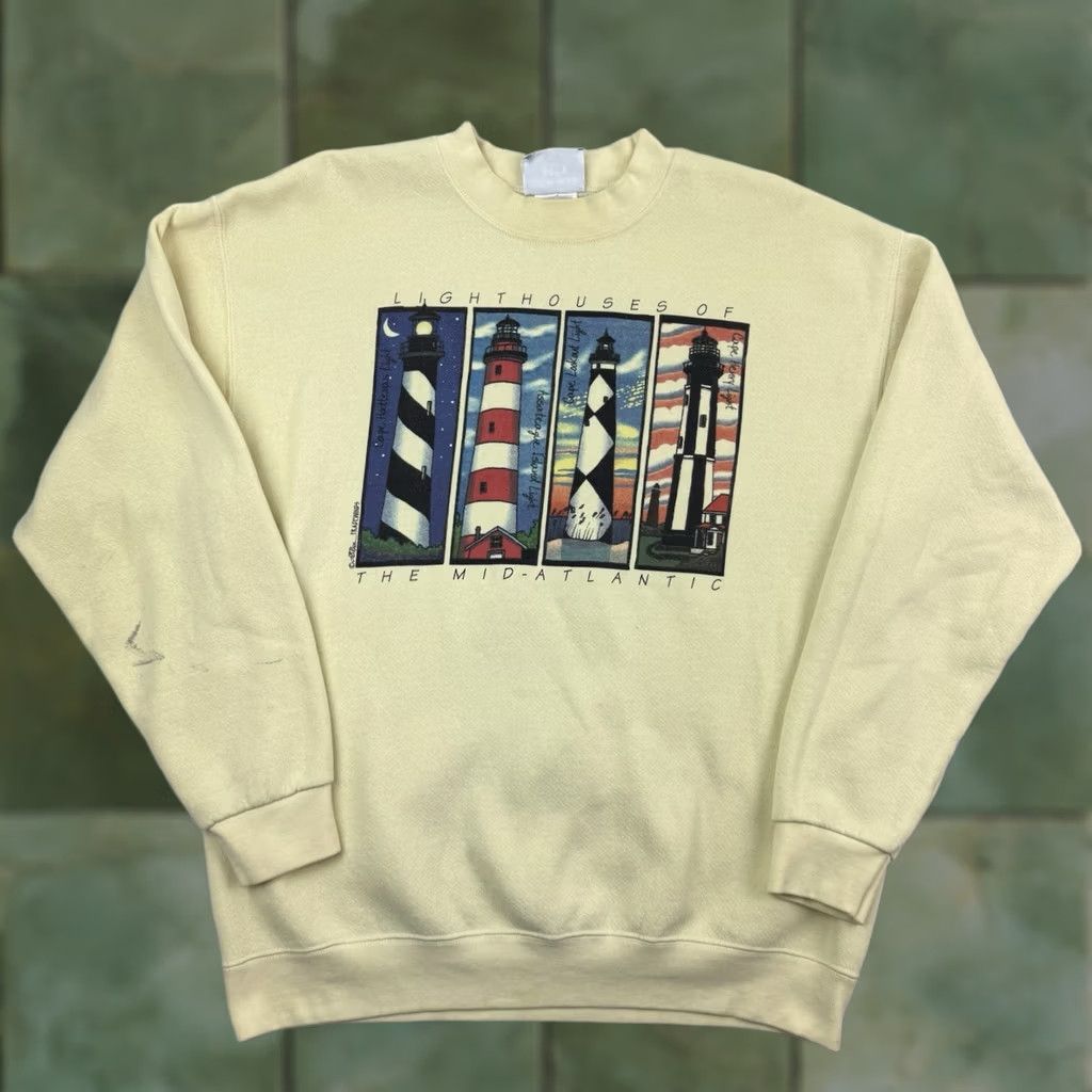 Lee VINTAGE Lee Sweatshirt Shirt Adult L Yellow Beach Ocean Nature 90s Men Mens Size US L / EU 52-54 / 3 - 1 Thumbnail