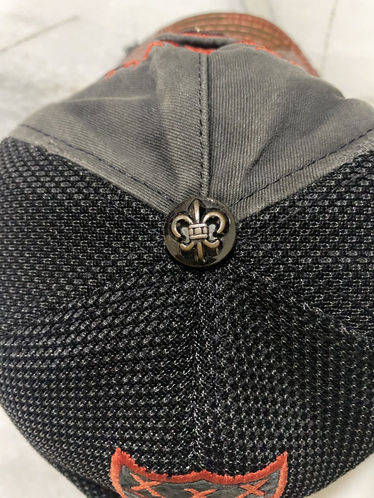 True Religion Vintage True Religion Buddha Distressed Hat Size ONE SIZE - 7 Thumbnail