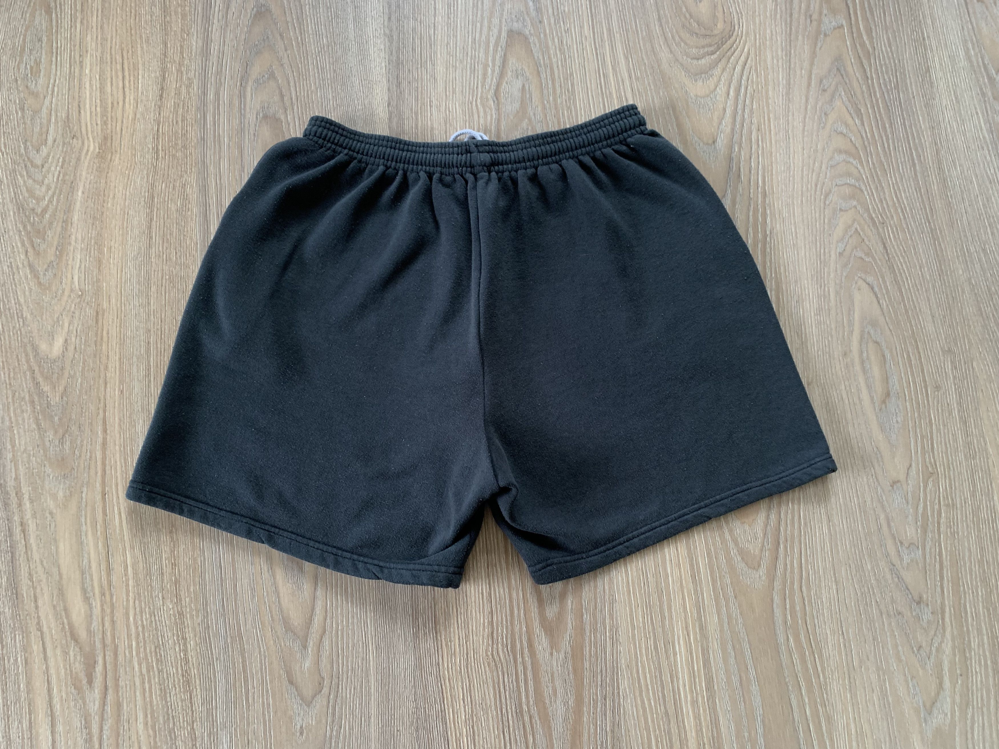 Asics × Japanese Brand × Vintage Mens Asics Vintage Black Cotton Shorts Size US 34 / EU 50 - 3 Thumbnail