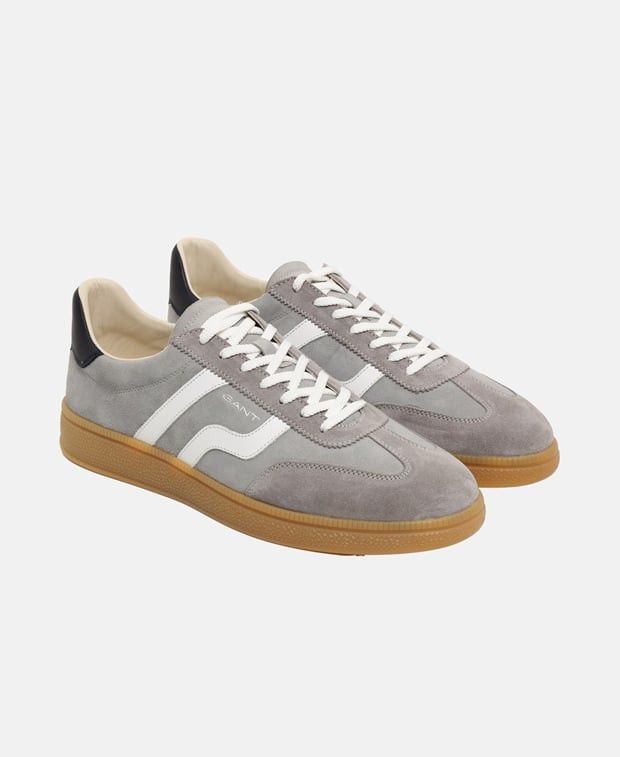 CUZMO Sneakers