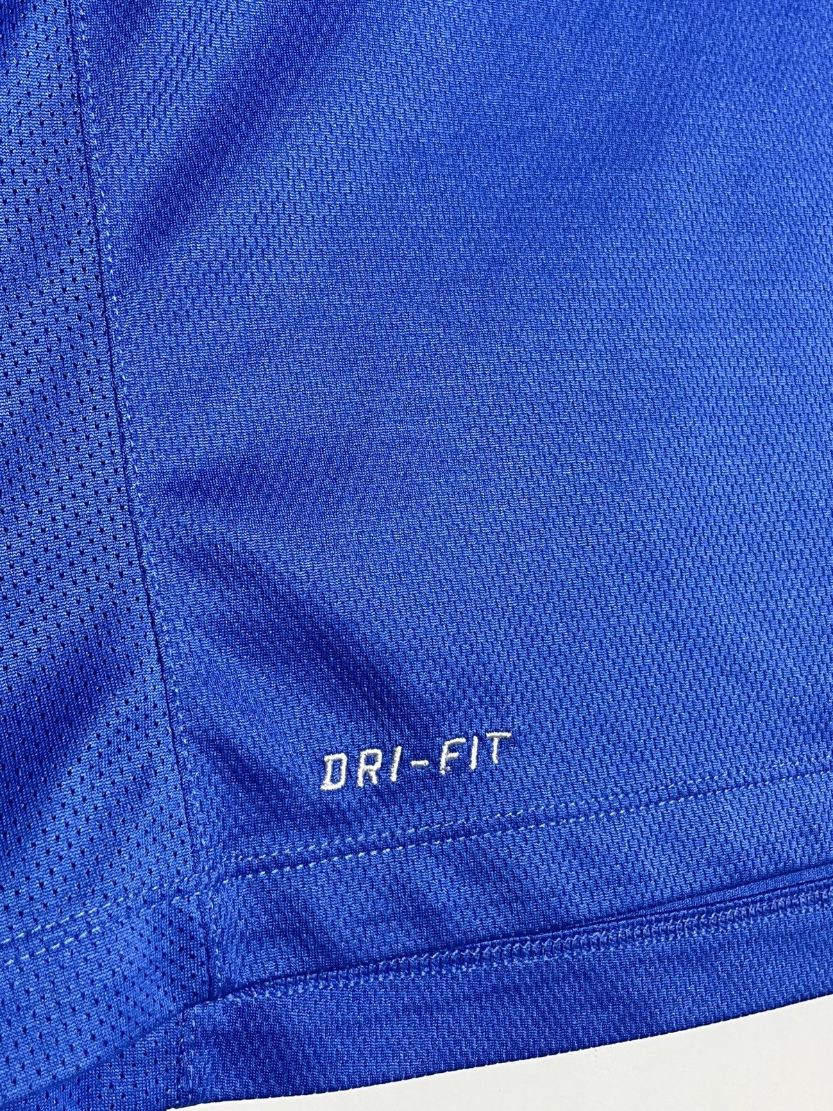 Nike Brighton Hove Albion Nike Training Football Soccer Jersey Size US L / EU 52-54 / 3 - 7 Thumbnail