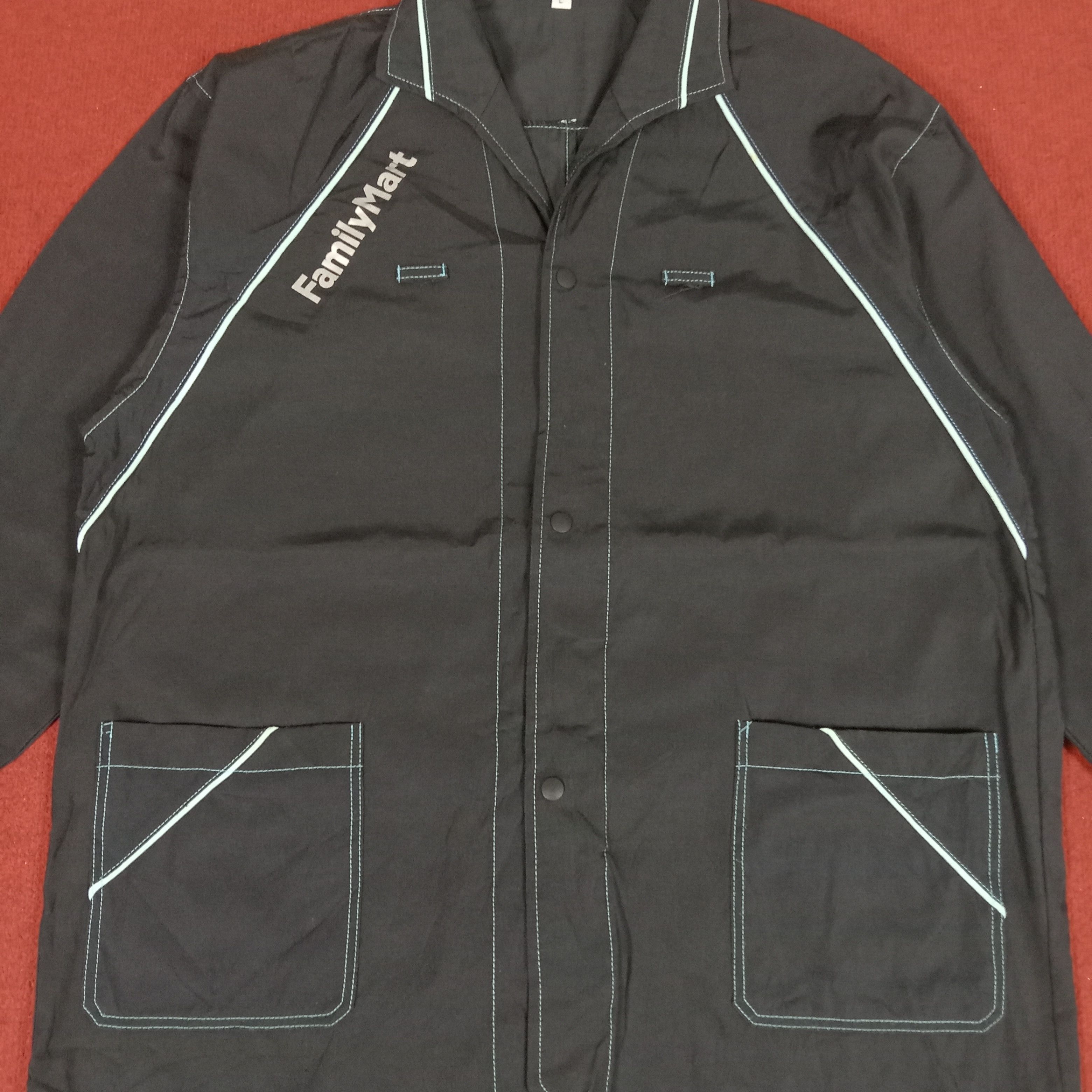 Japanese Brand × Vintage Family Mart Working Uniform Pocket Design Light Jacket Size US M / EU 48-50 / 2 - 2 Thumbnail