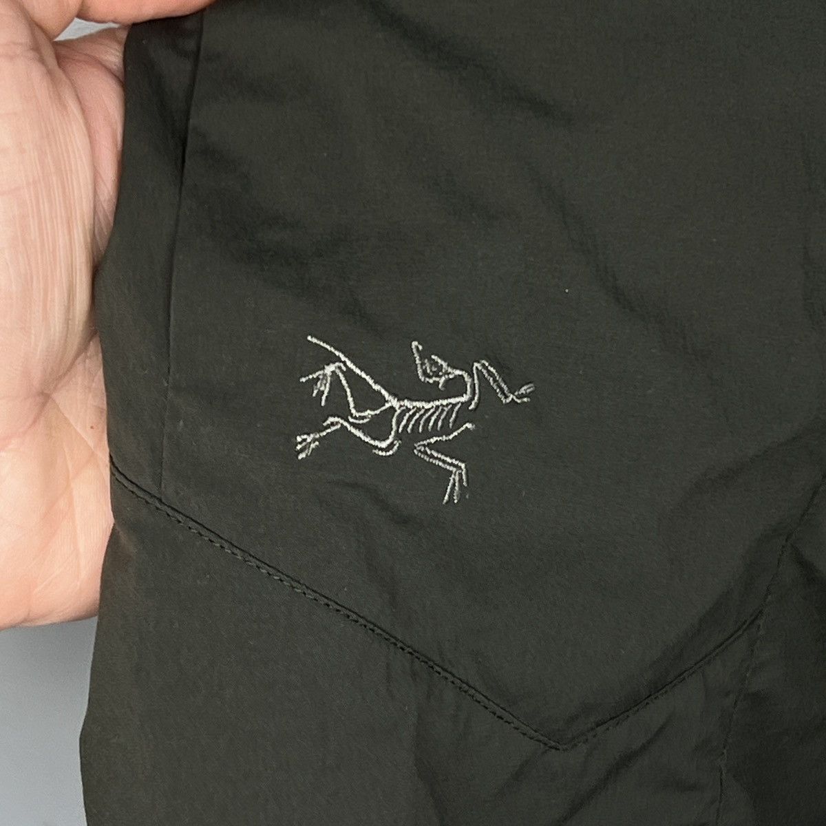 Arc'teryx Arcteryx Vintage Outdoor Shorts Dark Khaki Green Cargo Size US 34 / EU 50 - 6 Thumbnail