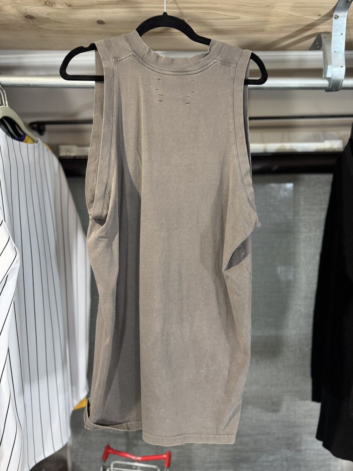 Adidas Grail: Season 1 YEEZY SEASON 1 distress tank Size US M / EU 48-50 / 2 - 10 Thumbnail