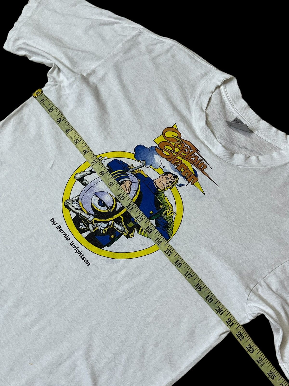 Vintage VINTAGE 90s CAPTAIN STERNN by BERNIE WRIGHTSON 1992 T SHIRT Size US L / EU 52-54 / 3 - 10 Thumbnail