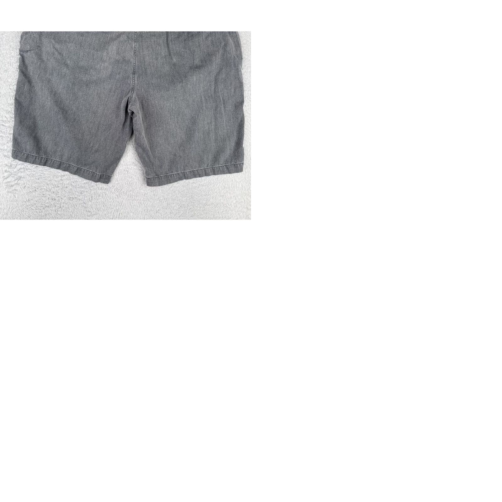Tommy Bahama Tommy Bahama Shorts Mens 42 Gray Silk Cotton Herringbone Chino Casual Flat Front Zip Pockets Slant Pocket Embroidered Boat Beach Mens Size US 42 / EU 58 - 10 Thumbnail