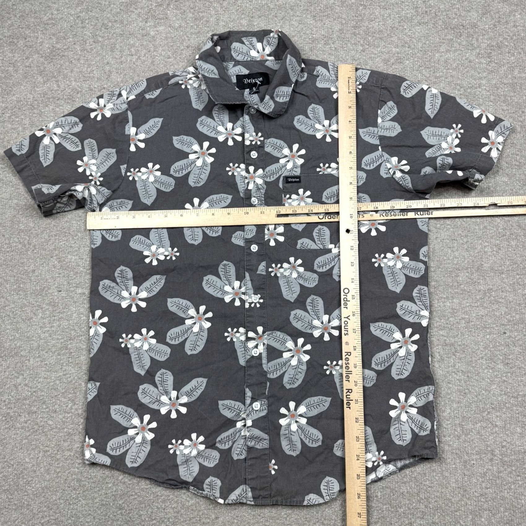 Brixton Brixton Shirt Size S Gray Button Up Short Sleeve Floral Collar Streetwear Men's Size US S / EU 44-46 / 1 - 5 Thumbnail