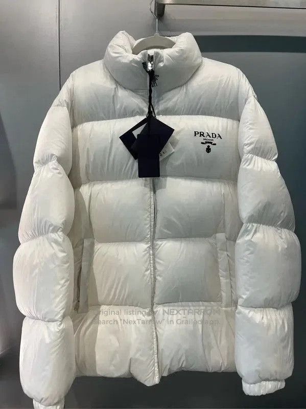 Other Prada Winter White Logo Short Puffer. Size L / US 10 / IT 46 - 1 Thumbnail