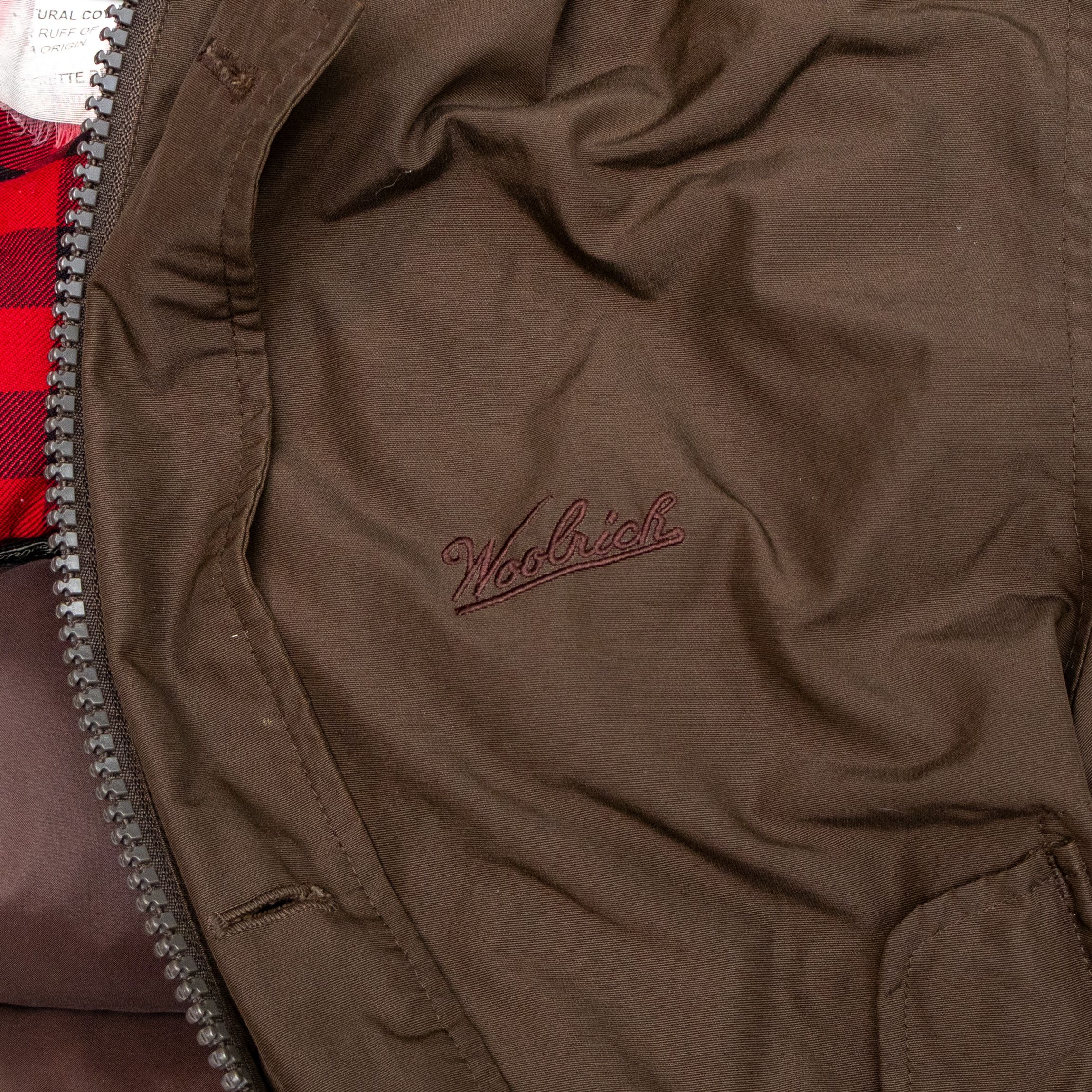 Woolrich Woolen Mills Woolrich Men’s Arctic Parka Jacket with Coyote Fur Hood SZ M Size US M / EU 48-50 / 2 - 9 Thumbnail