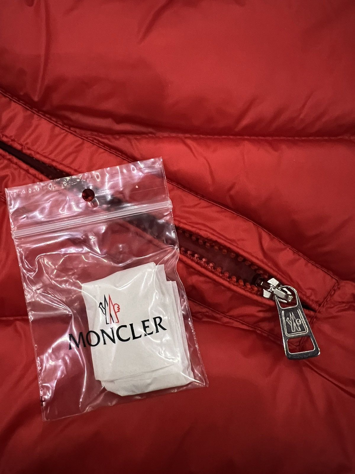 Moncler Moncler Agay down jacket Size US M / EU 48-50 / 2 - 16 Thumbnail