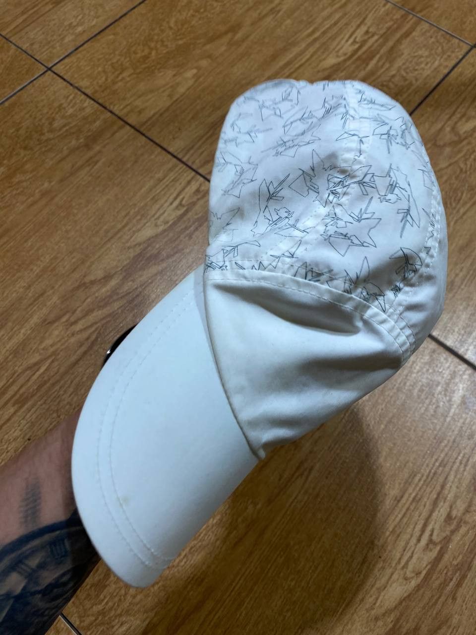 Nike Vintage Hats white Nike big print Crazy Y2K Streetwear Size ONE SIZE - 9 Thumbnail
