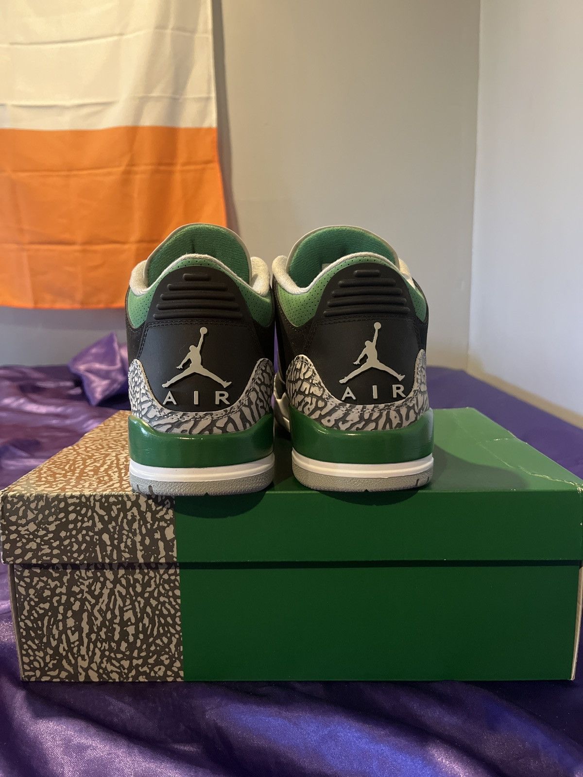 Jordan Brand × Nike Jordan 3 Pine Green Size US 9.5 / EU 42-43 - 4 Thumbnail