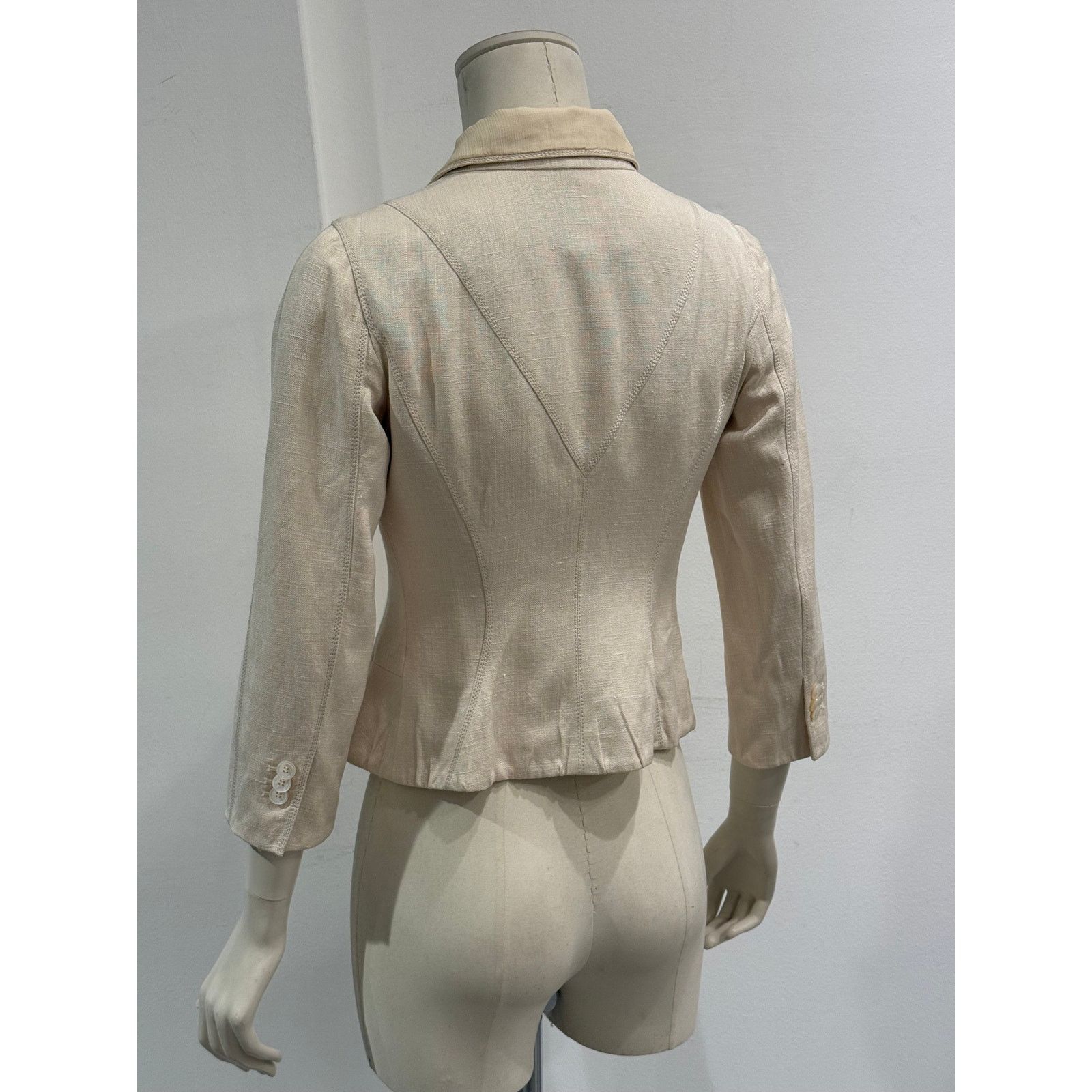 Louis Vuitton 2000s Louis Vuitton structured cropped linen peplum jacket Size XS / US 0-2 / IT 36-38 - 5 Thumbnail
