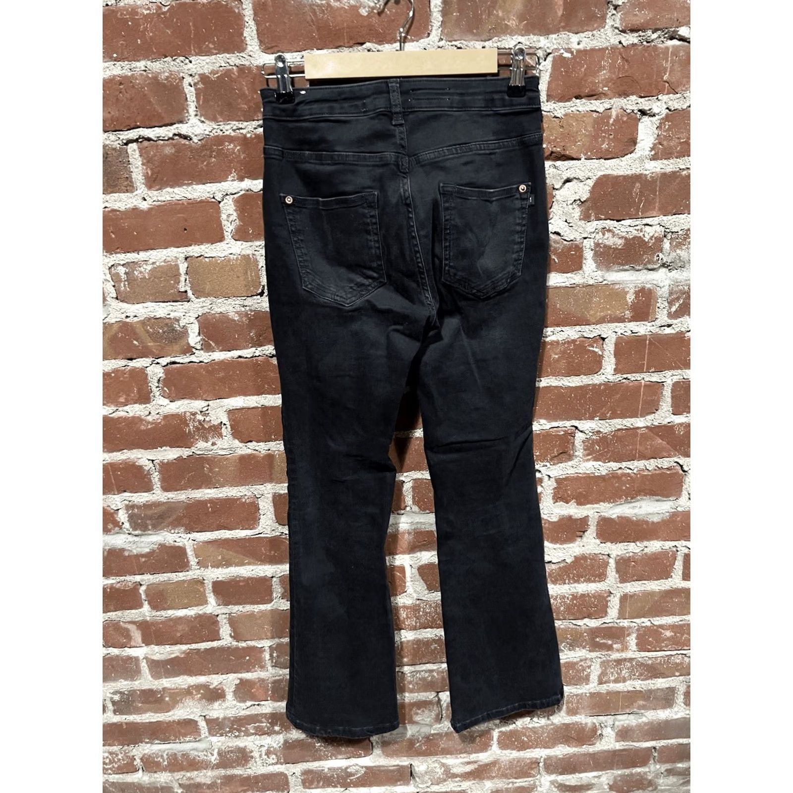 Anthropologie Anthropologie Pilcro Womens Black Straight Leg Denim Jeans Size 26 Petite Size 26" / US 2 / IT 38 - 2 Thumbnail