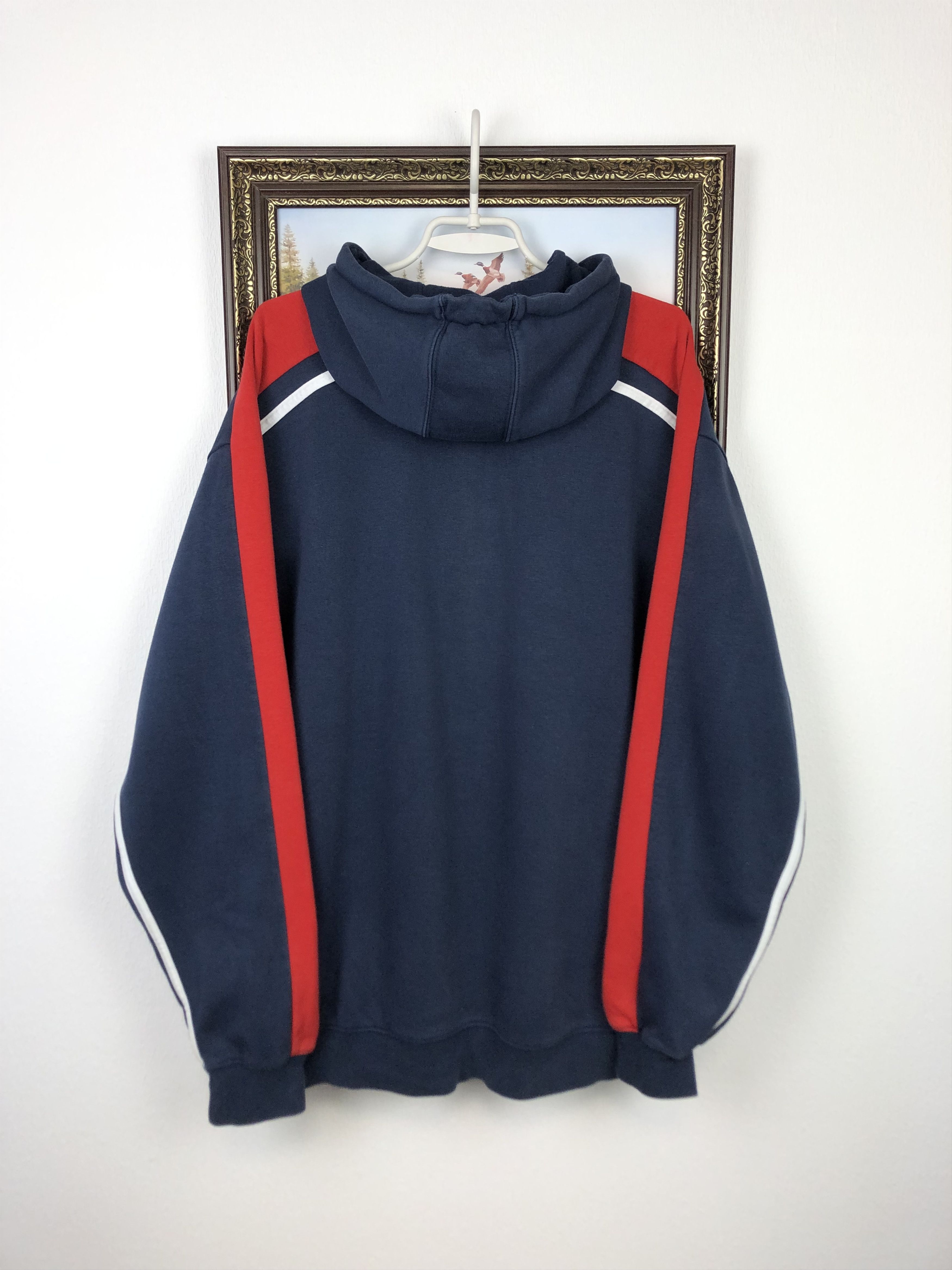 Nike Vintage Nike Hoodie Sweatshirt Big Logo Center Swoosh Mens Size US XL / EU 56 / 4 - 12 Thumbnail