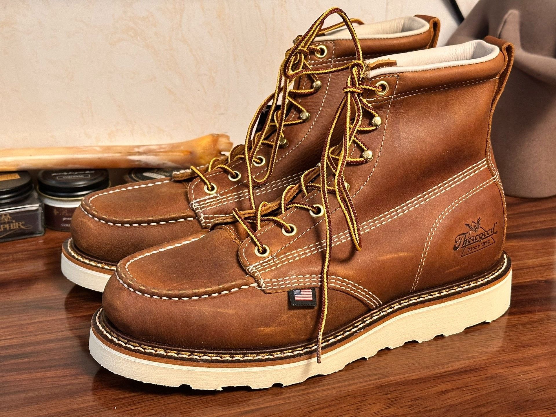Thorogood THOROGOOD 8.5EE Boots Size US 8.5 / EU 41-42 - 1 Thumbnail
