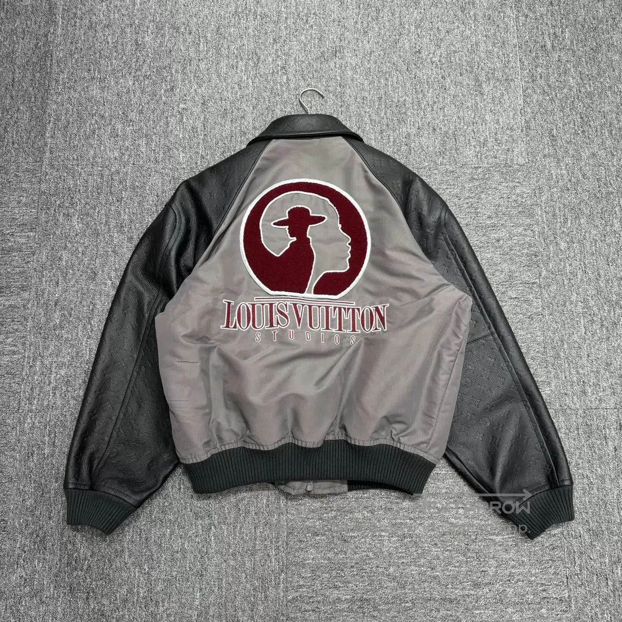 Louis Vuitton Louis Vuitton 23FW Monogram Bomber Jacket. Size US L / EU 52-54 / 3 - 4 Thumbnail