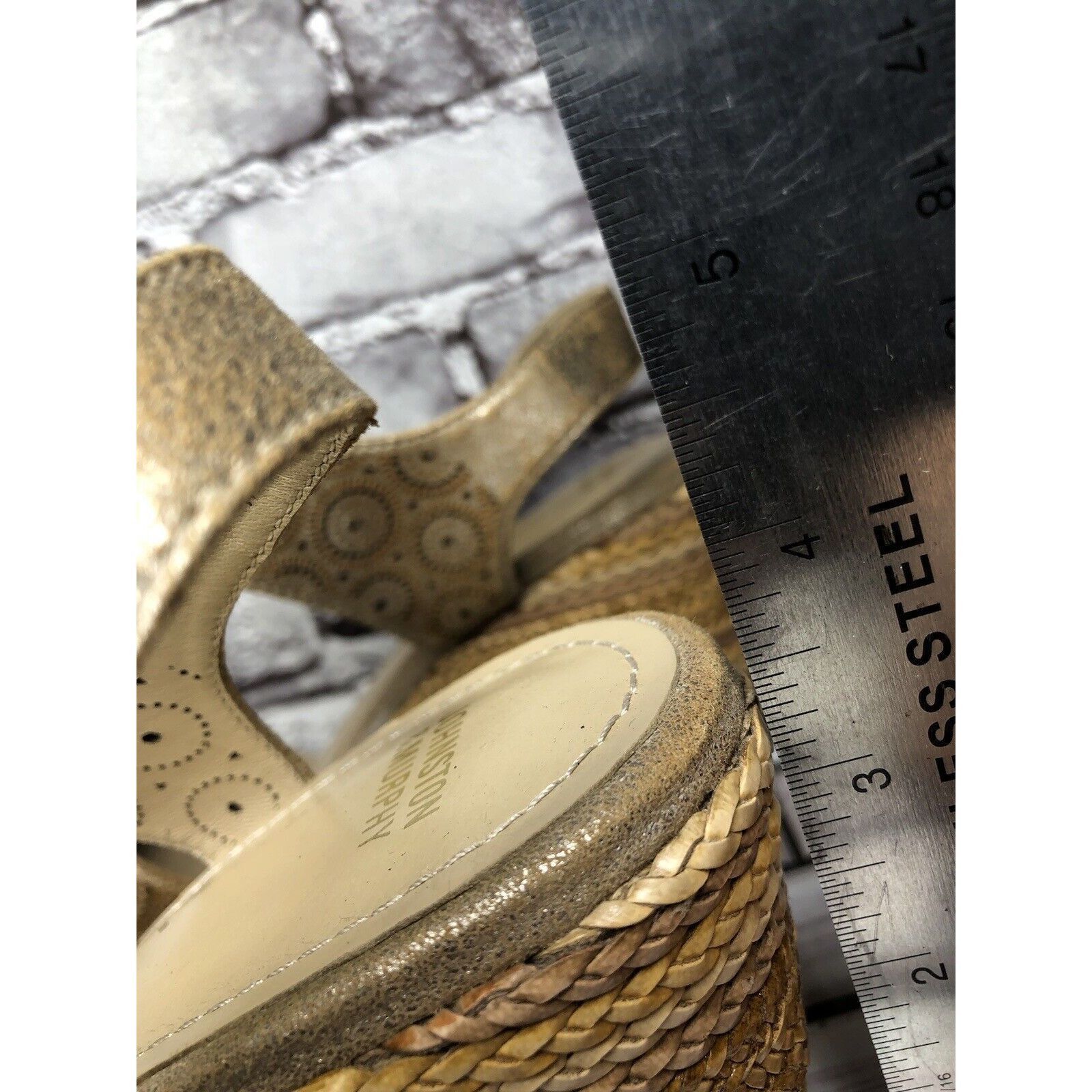 Johnston & Murphy Johnston & Murphy Georgiana Metallic Gold Leather Wedge Stra Size US 9.5 / IT 39.5 - 9 Thumbnail