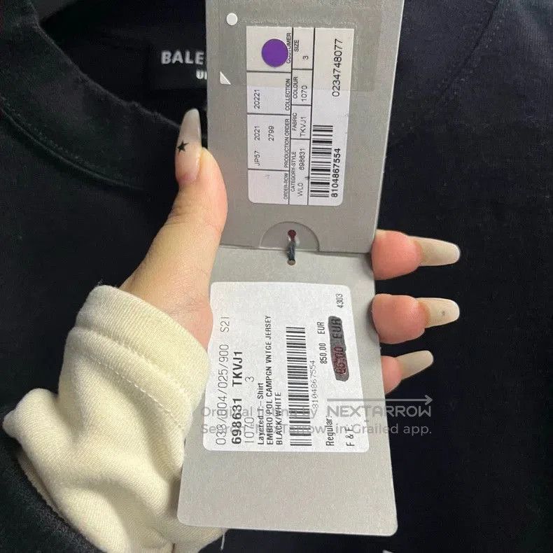 Balenciaga Balenciaga Logo Print Layered Long Sleeve T-shirt. Size US XS / EU 42 / 0 - 5 Thumbnail