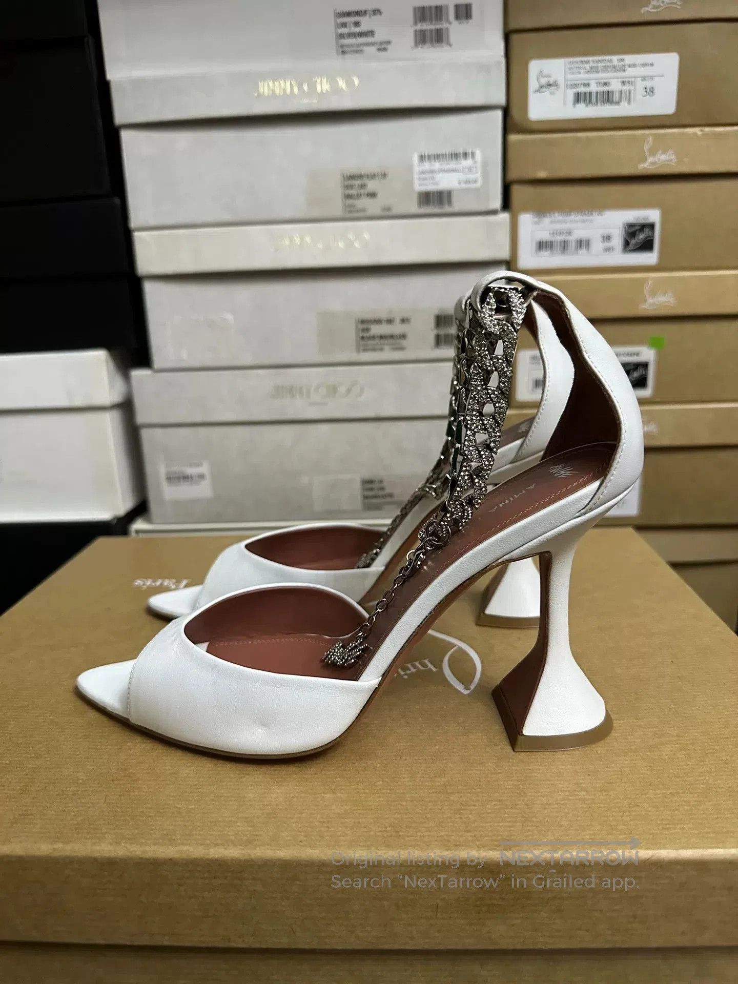 Amina Muaddi Amina Muaddi White Chain Heels. Size US 6 / IT 36 - 2 Thumbnail
