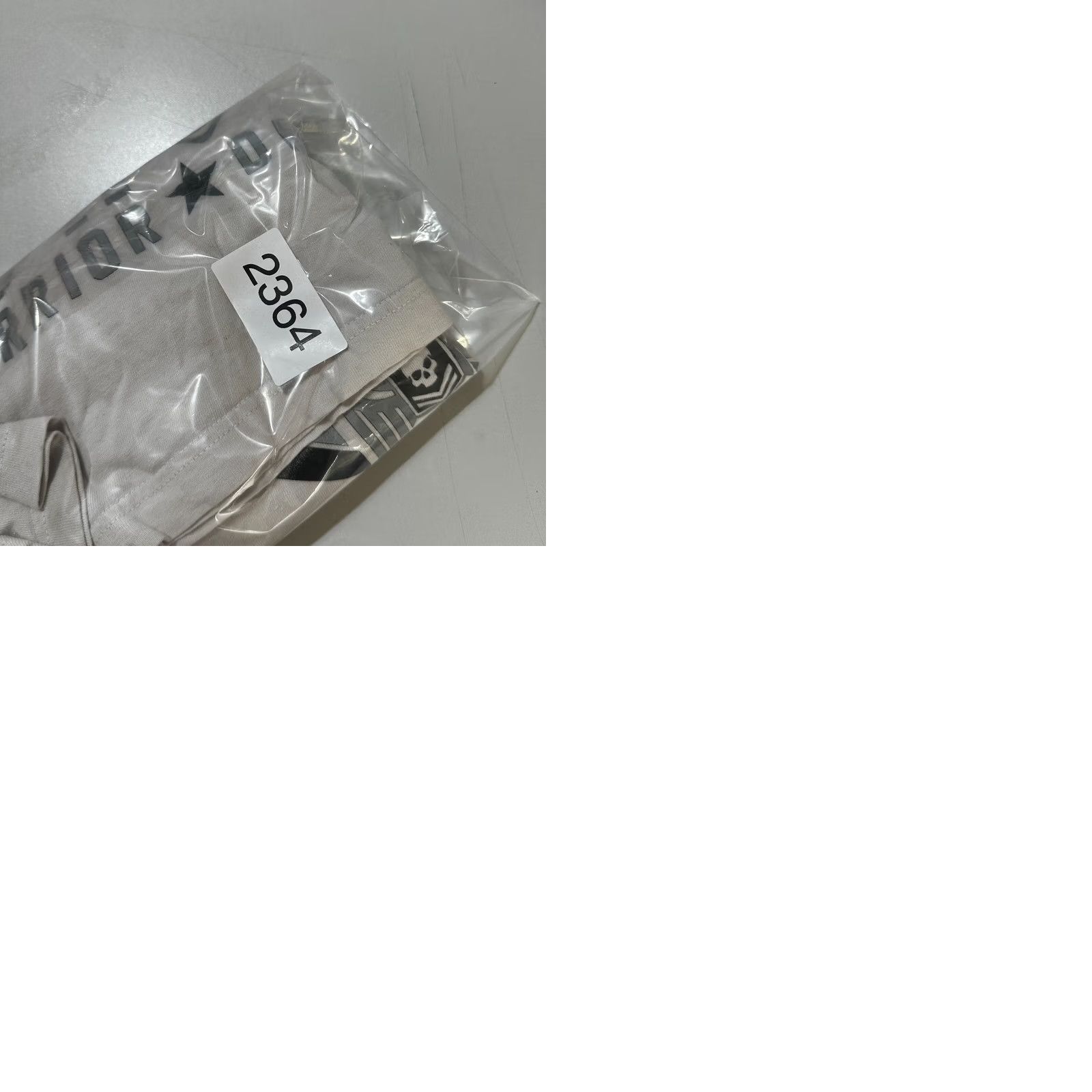 Ecko Unltd. Ecko Unltd Mixed Martial Arts Pullover T-Shirt White Men's L Short Sleeve Graphic Print Crew Neck Shirts Mens Regular Size L White GI Art Size US L / EU 52-54 / 3 - 9 Thumbnail