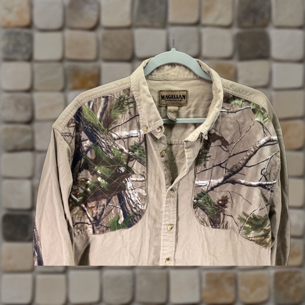 Vintage Magellan Sportswear Button Down Shirt Mens XL Khaki Camo Long Sleeve Hunting Size US XL / EU 56 / 4 - 1 Thumbnail