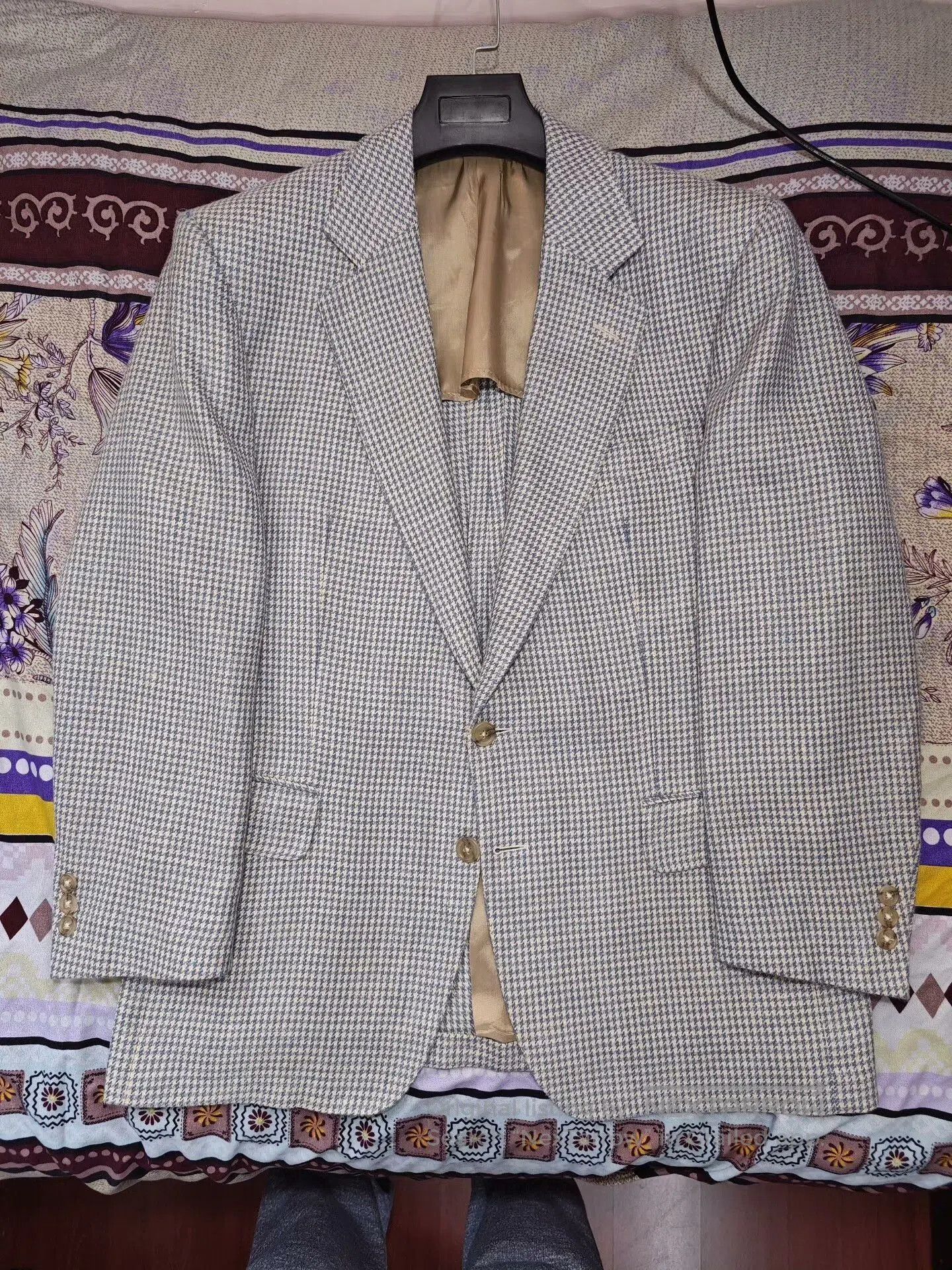 Ermenegildo Zegna Dunhill Spanish Fabric Blazer with Half Lining. Size US M / EU 48-50 / 2 - 5 Thumbnail