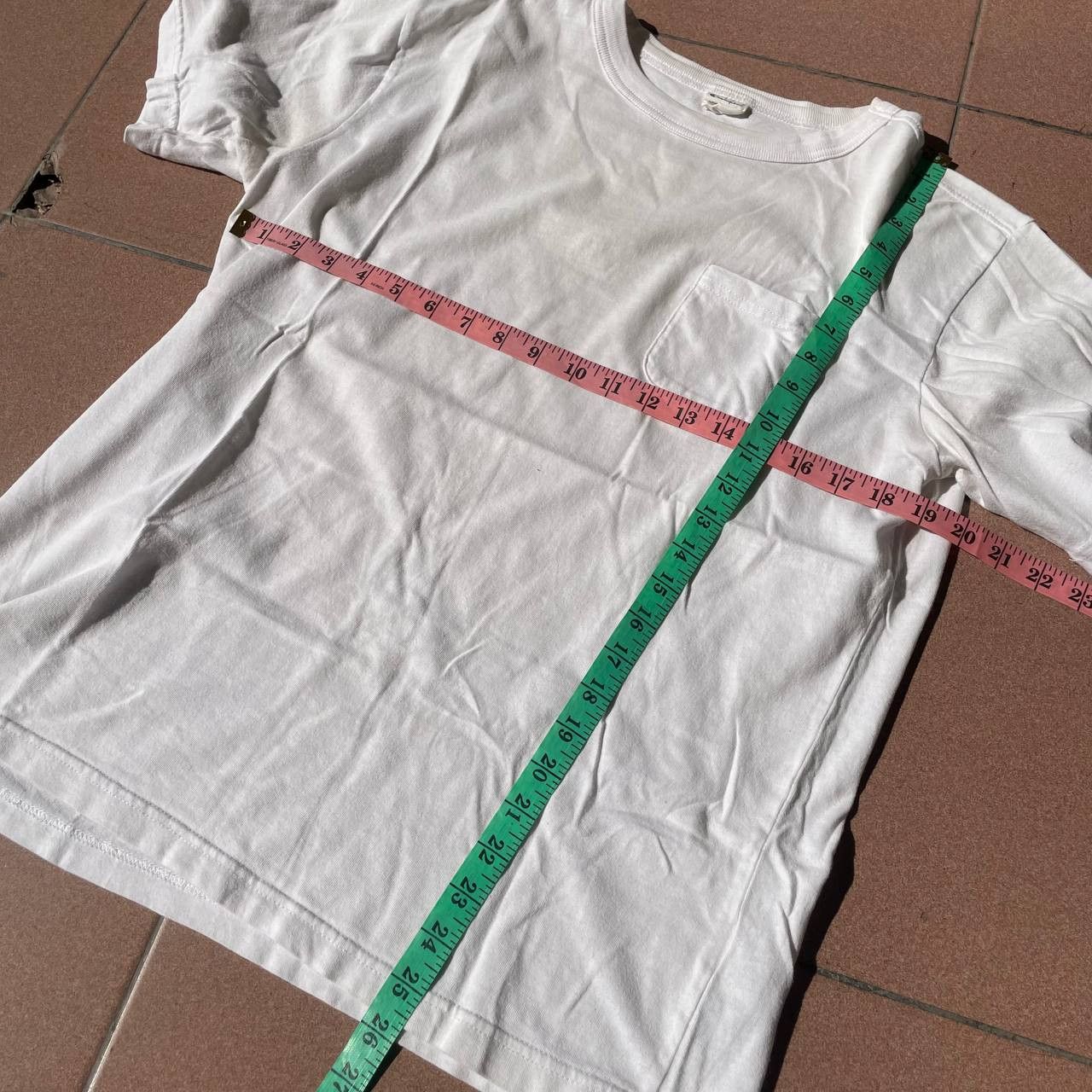 Champion CHAMPION VINTAGE POCKET TSHIRT GRAPHIC Size US L / EU 52-54 / 3 - 4 Thumbnail