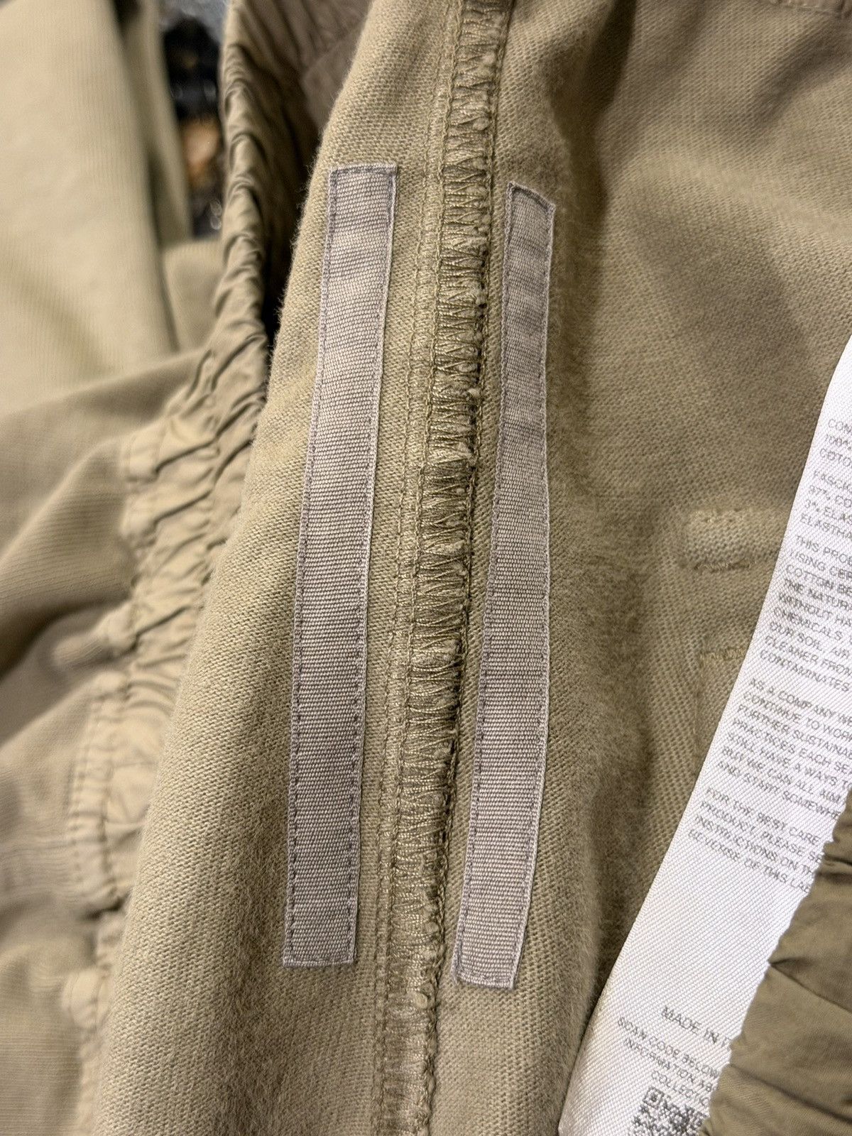 Rick Owens Drkshdw Rick Owens DRKSHDW Beige Brown Classic Cargo Drawstring Pant Size US 34 / EU 50 - 12 Thumbnail