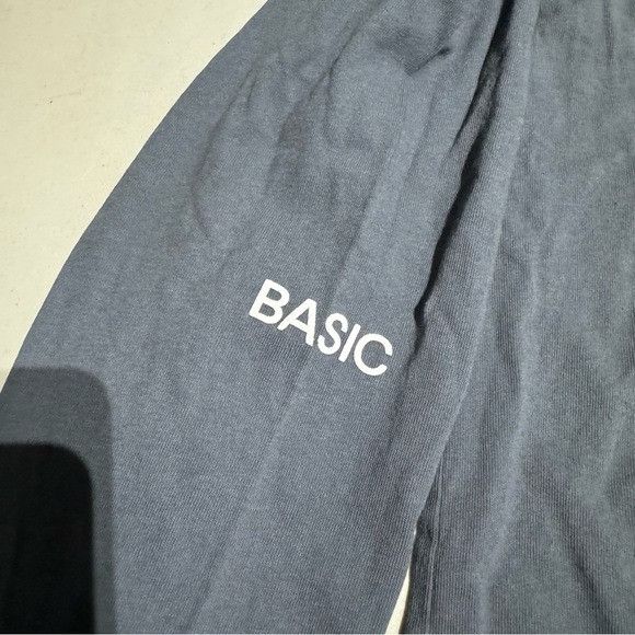 Other NEW STAFF BASIC SPACE LONG SLEEVE T-SHIRT SZ LARGE L Size US L / EU 52-54 / 3 - 4 Thumbnail