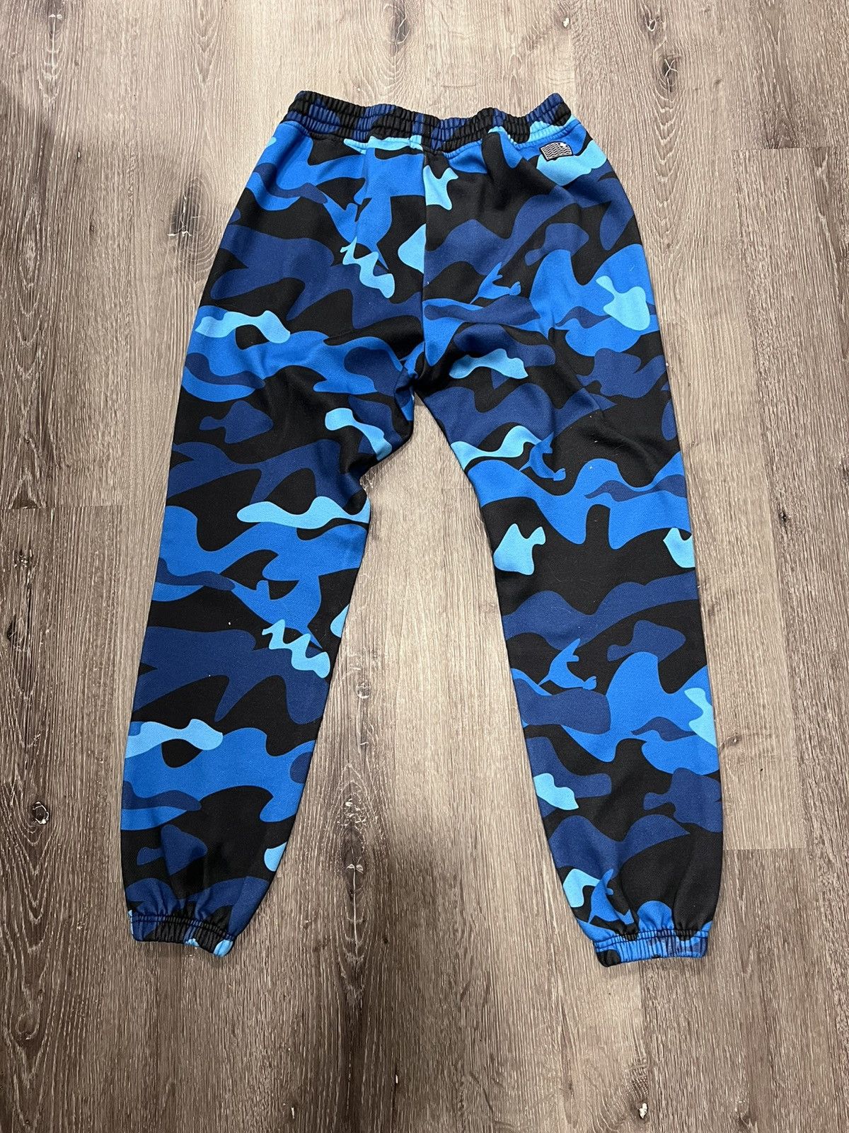 Pink Dolphin Pink Dolphin RARE GHOST Blue Camo Sweatpants Size US 30 / EU 46 - 2 Thumbnail