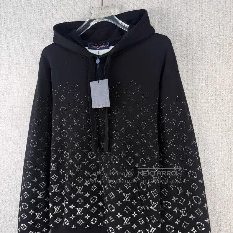 Louis Vuitton Louis Vuitton FW22 Monogram full-print gradient knit hoode Size US L / EU 52-54 / 3 - 2 Thumbnail
