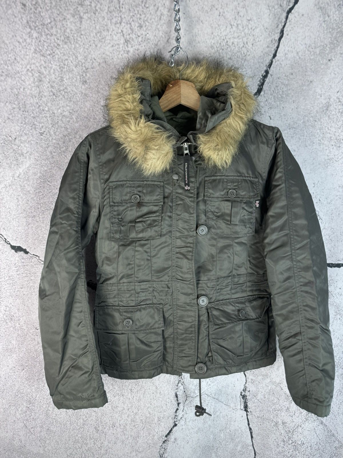 Schott Vintage Alpha Industries Woman Nylon Bomber Jacket Size S / US 4 / IT 40 - 1 Thumbnail