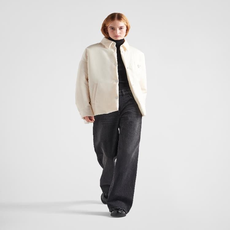 Prada o1B3y1r0426 Re-Nylon Padded Jacket in White Size S / US 4 / IT 40 - 2 Thumbnail