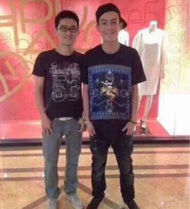 Givenchy Givenchy GvC Short Sleeve T-Shirt / 12ss First Generation Size US XS / EU 42 / 0 - 6 Thumbnail