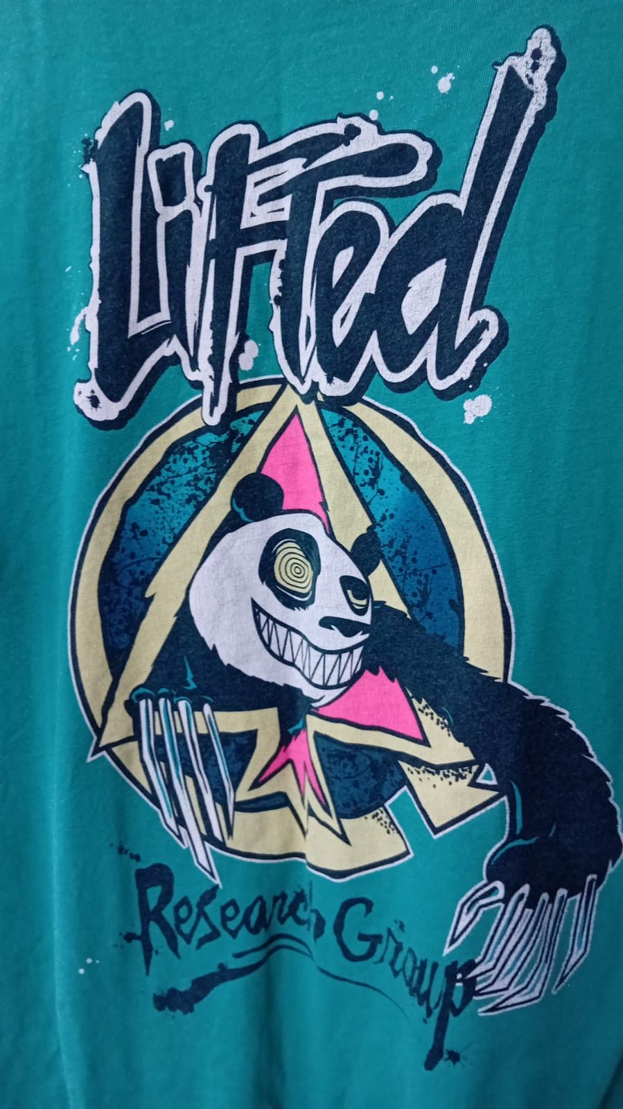 LRG Lifted Research Group LRG Evil Panda t-shirt sz XL Size US XL / EU 56 / 4 - 2 Thumbnail