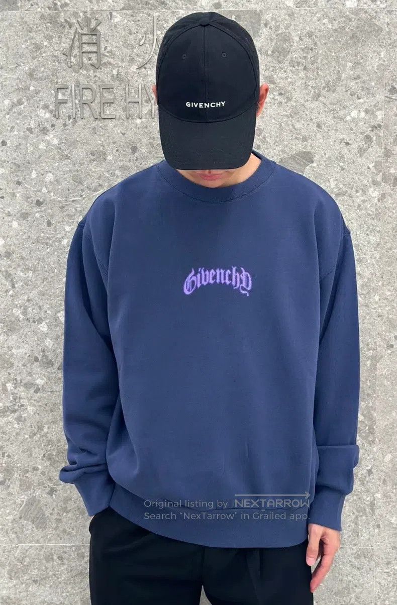 Givenchy Givenchy Dark Blue Lightning Sanskrit Long-Sleeve Size US XS / EU 42 / 0 - 4 Thumbnail