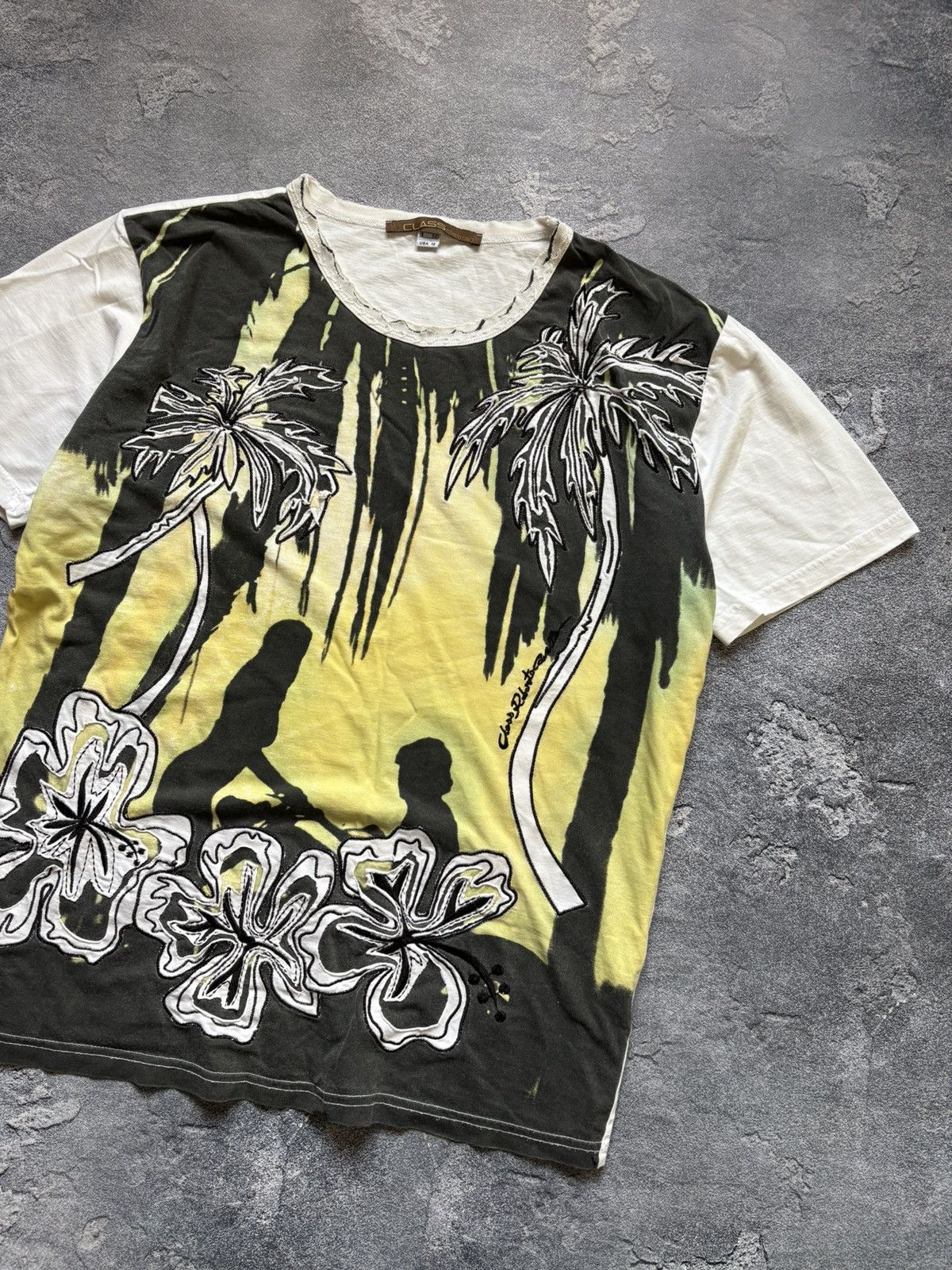 Roberto Cavalli Vintage CLASS Roberto Cavalli Y2K Tropical Palm Print Tee Size XXL / US 16-18 / IT 52-54 - 3 Thumbnail