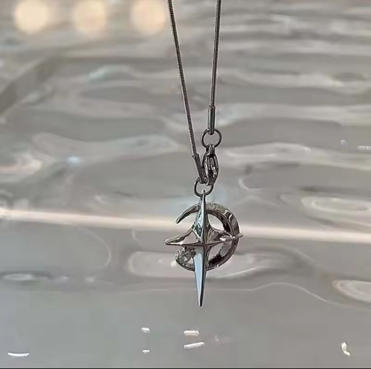 Other Fashion Shine Crystal Star Star Pendants Necklace Size ONE SIZE - 1 Thumbnail