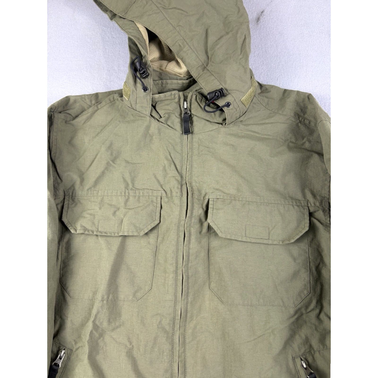 Eddie Bauer Eddie Bauer Jacket Men S Green Full Zip Nylon Hiking Outdoors Mens Small Jacket Nylon Lining Embroidered Logo Outdoor Rain Coat Size US S / EU 44-46 / 1 - 2 Thumbnail
