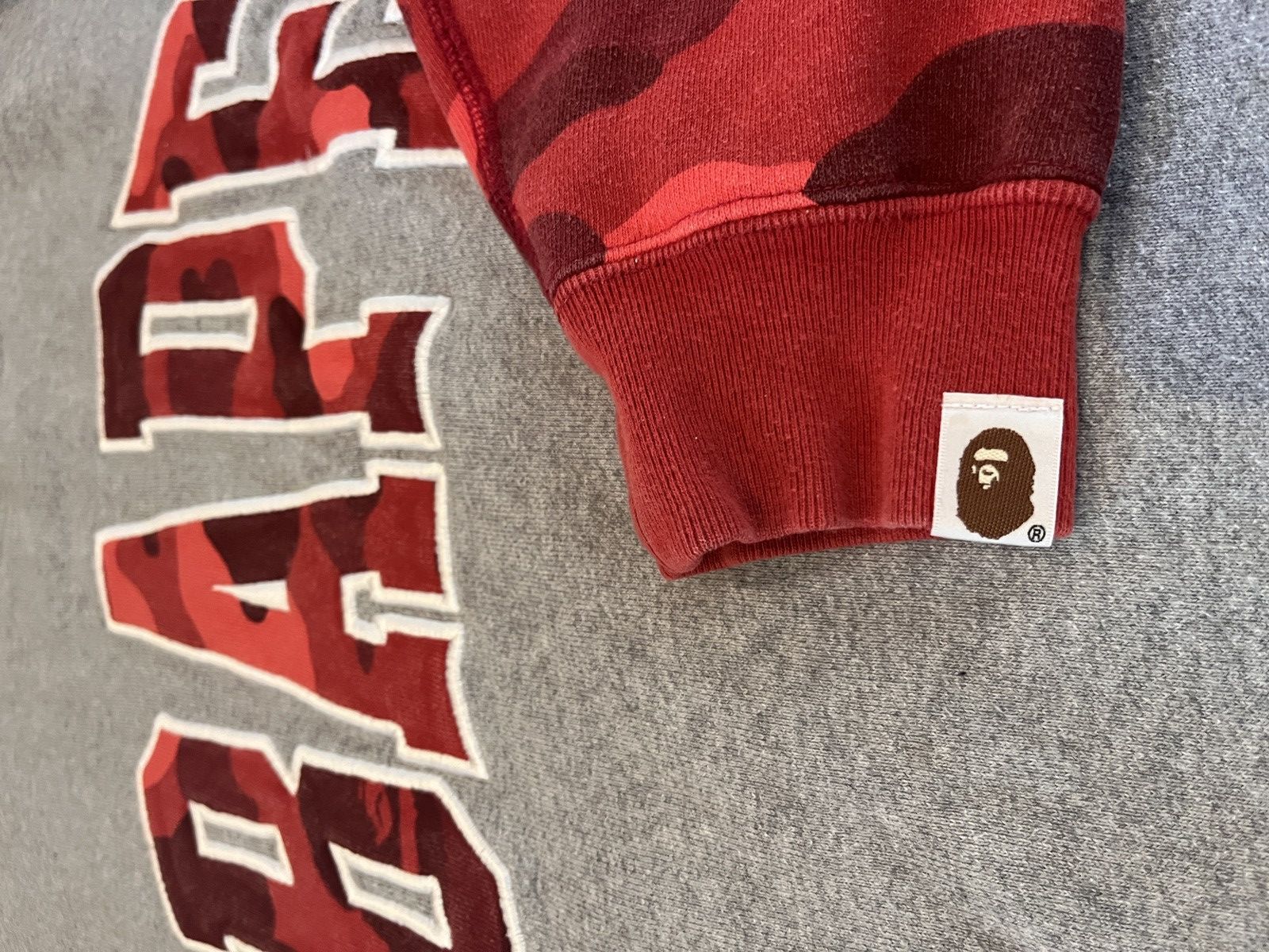 Bape Bape red camo, grey crewneck sweatshirt Size US M / EU 48-50 / 2 - 3 Thumbnail