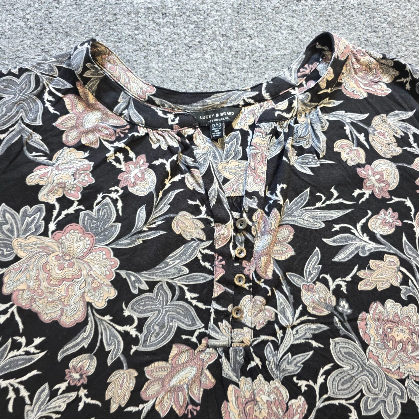 Lucky Brand Lucky Brand Top Blouse 1X Women Black Peasant Floral V Neck 3/4 Sleeve Boho Casual Shirt Size XL / US 12-14 / IT 48-50 - 2 Thumbnail