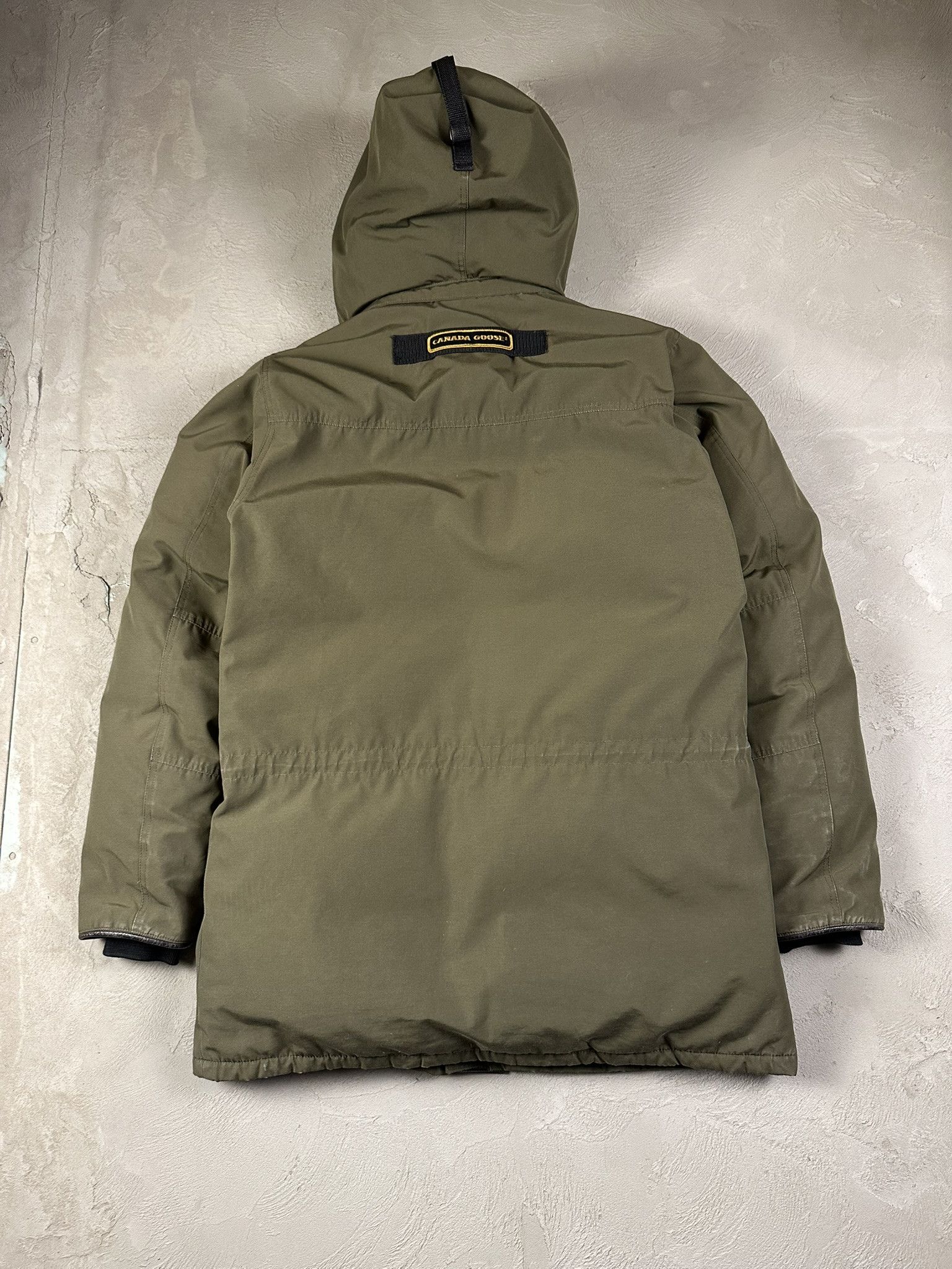 Canada Goose Canada Goose Baniff Fur Hood Military Down Winter Parka Size US XL / EU 56 / 4 - 11 Thumbnail
