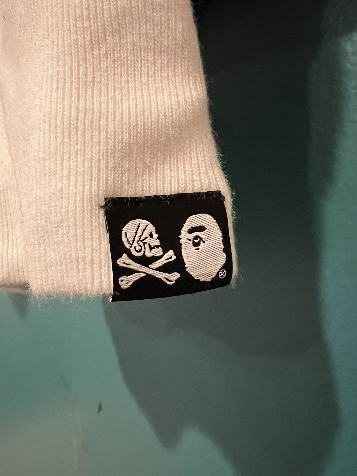 Bape × Neighborhood Skull & Bones Crewneck Size US L / EU 52-54 / 3 - 5 Thumbnail