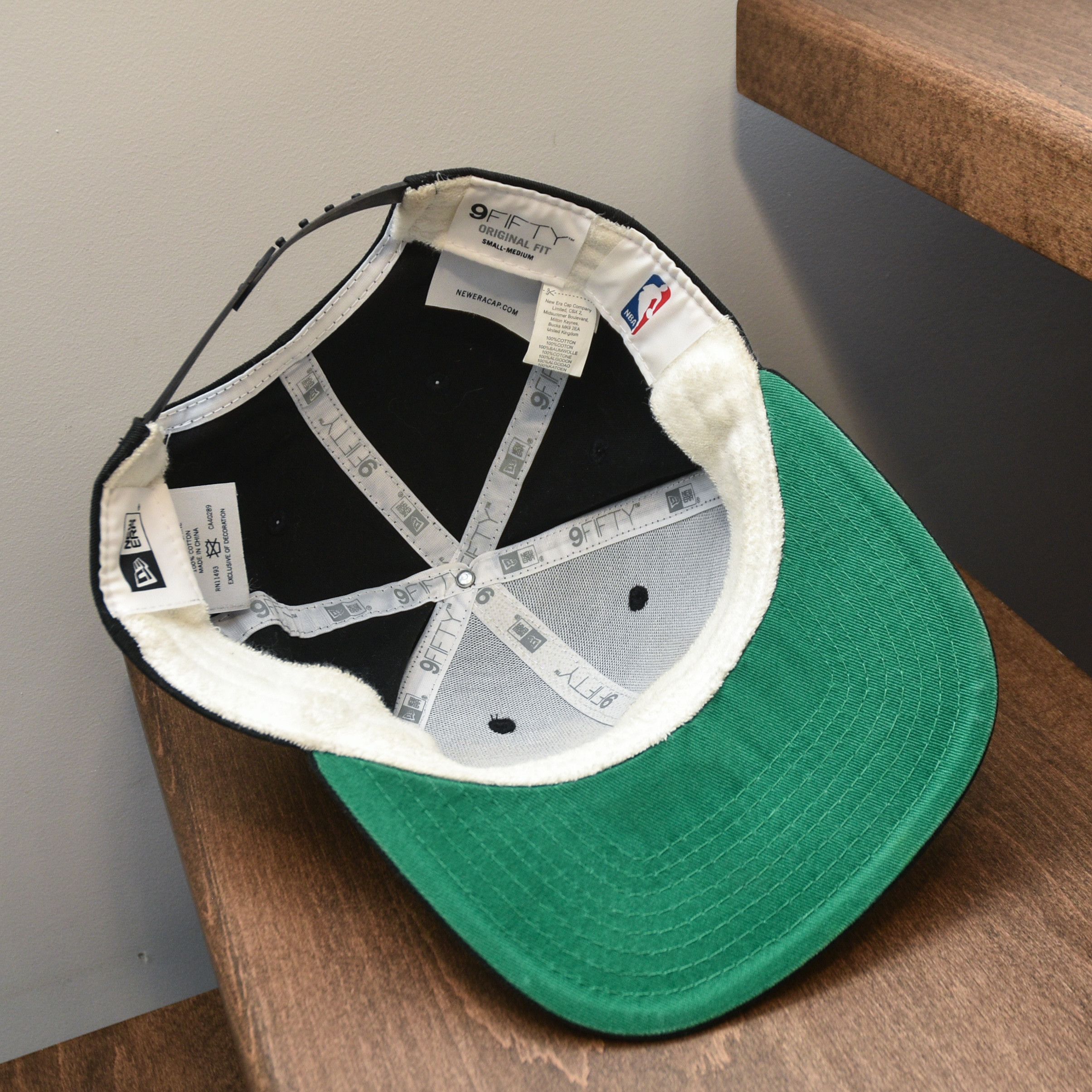 NBA Size 7 1/8 Chicago Bulls New Era fitted hat Size ONE SIZE - 10 Thumbnail