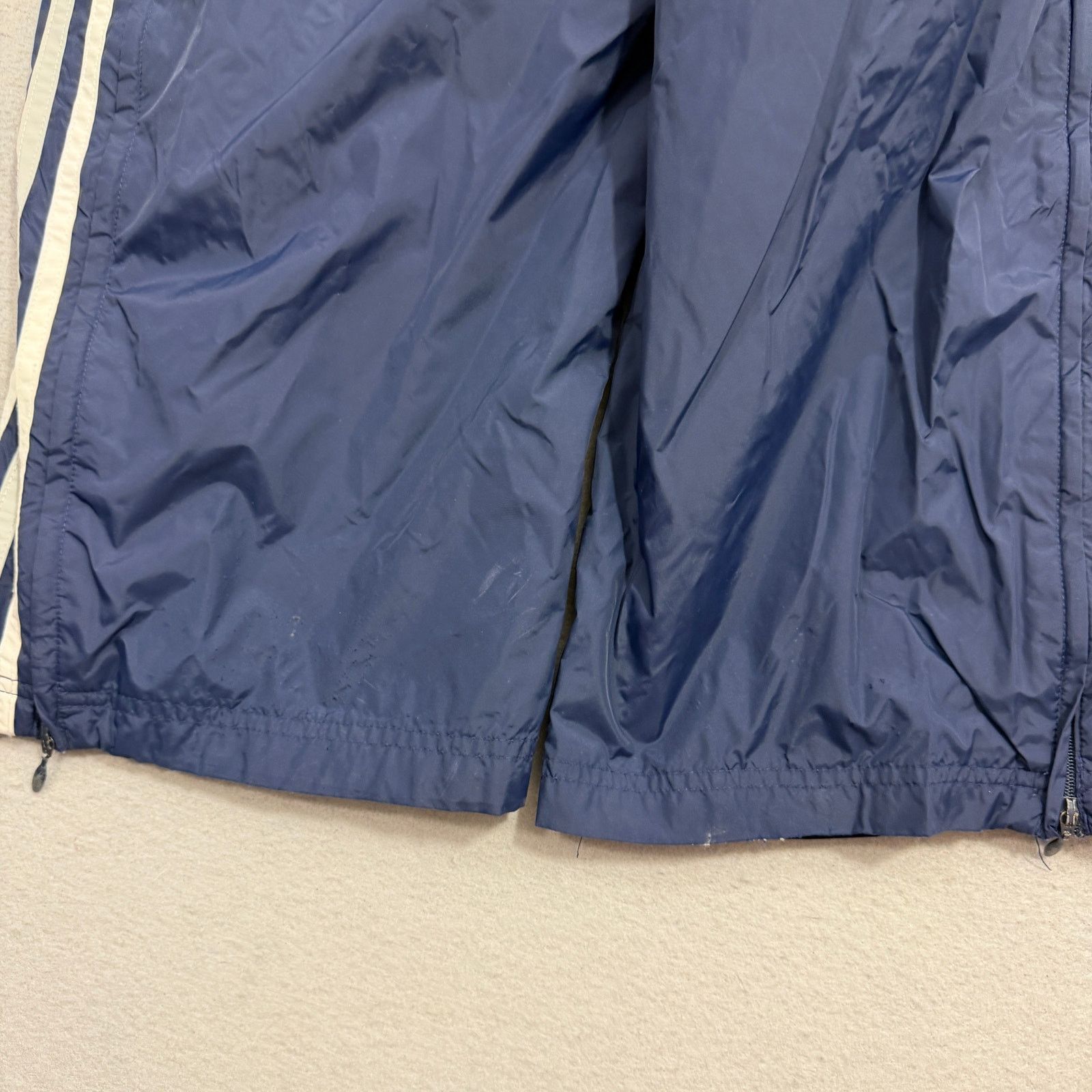 Adidas Vintage Adidas Windbreaker Track Pants Men's 2XL Blue White Size US 38 / EU 54 - 9 Thumbnail