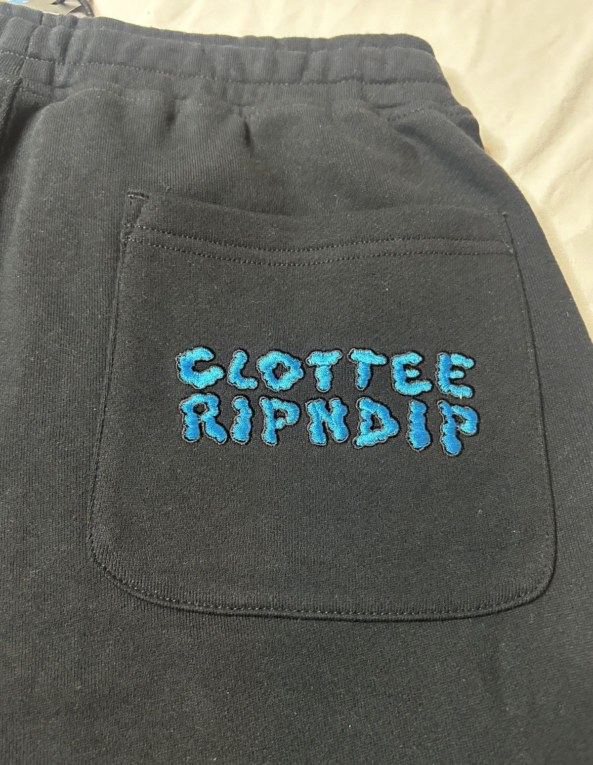 CLOT × RIPNDIP RIPNDIP X CLOT Black Sweat-Shorts Men’s Small Clottee Size US 30 / EU 46 - 3 Thumbnail