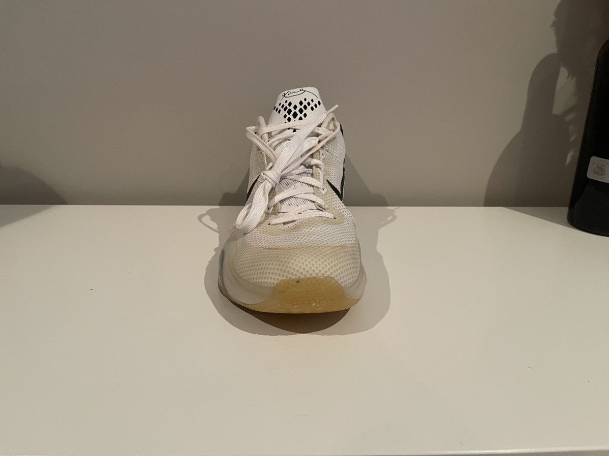 Nike Nike Kobe 10 Fundamentals Size US 13 / EU 46 - 3 Thumbnail