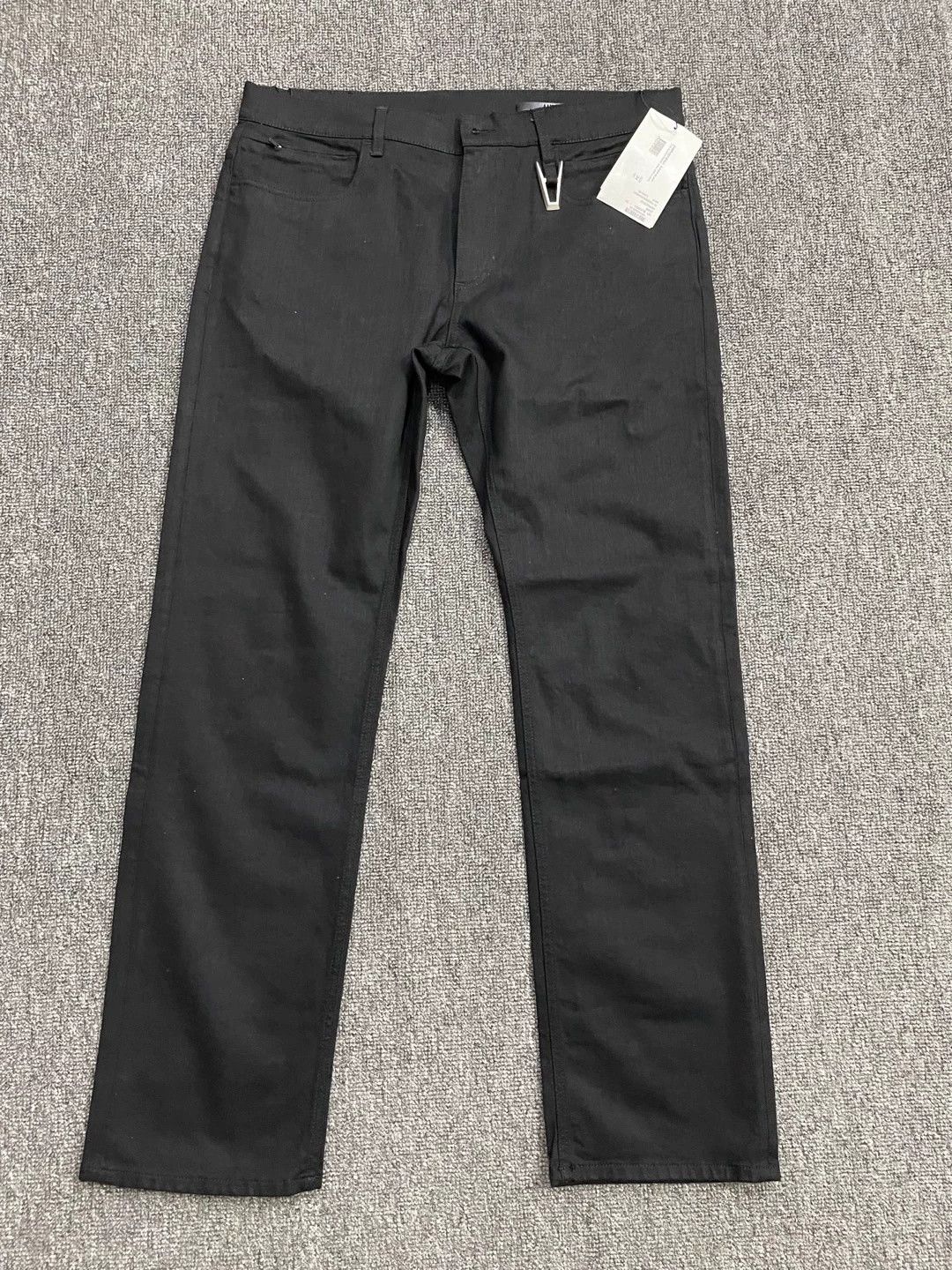 1017 ALYX 9SM 1017 ALYX 9SM Black Jeans Size US 34 / EU 50 - 1 Thumbnail